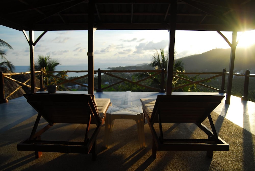 Seaview Paradise Beach & Mountain Villas 22/30