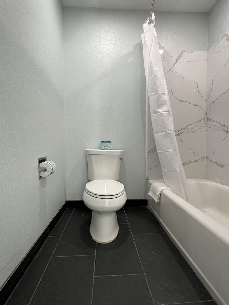 Travelodge by Wyndham Fairplex Pomona 57/57