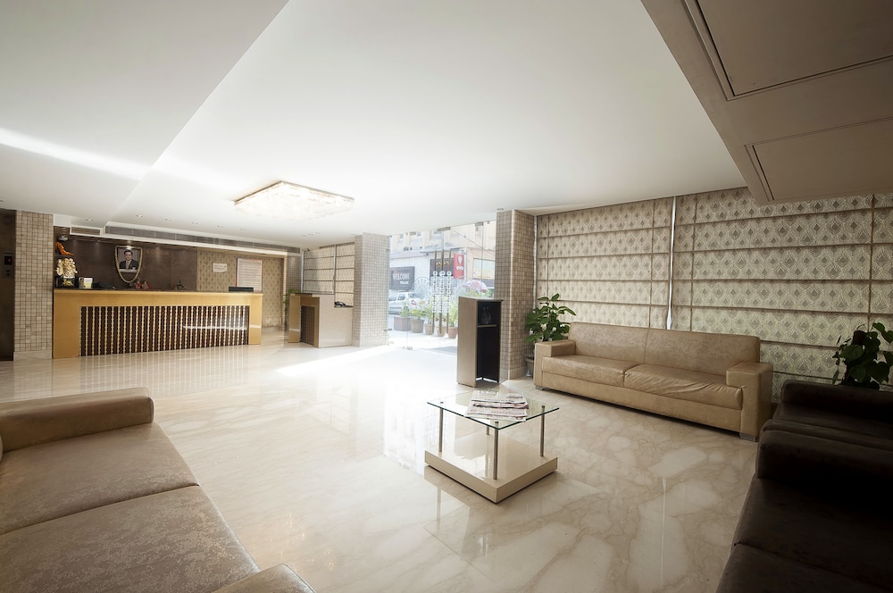 Mayur Hotel 9/49