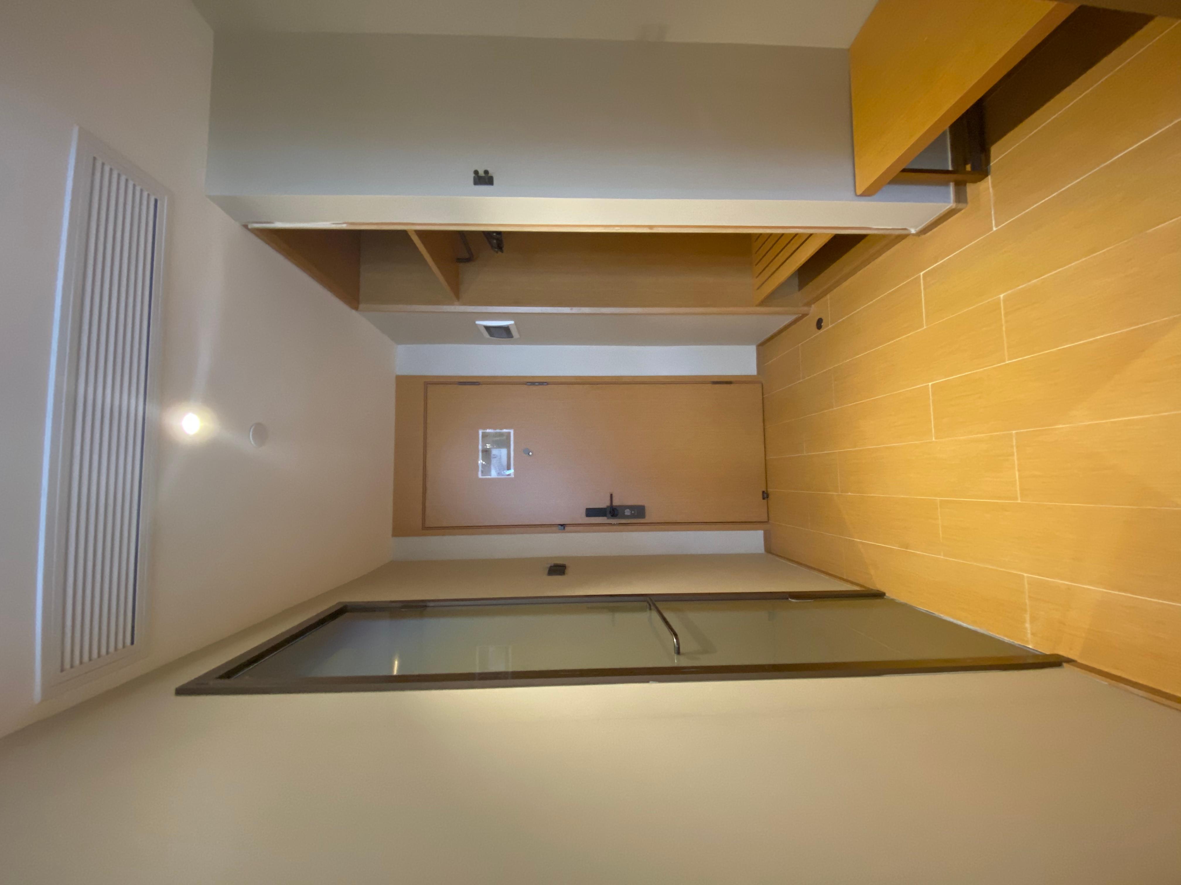 Ji Hotel (Shanghai Jiayi Road subway station) 18/36