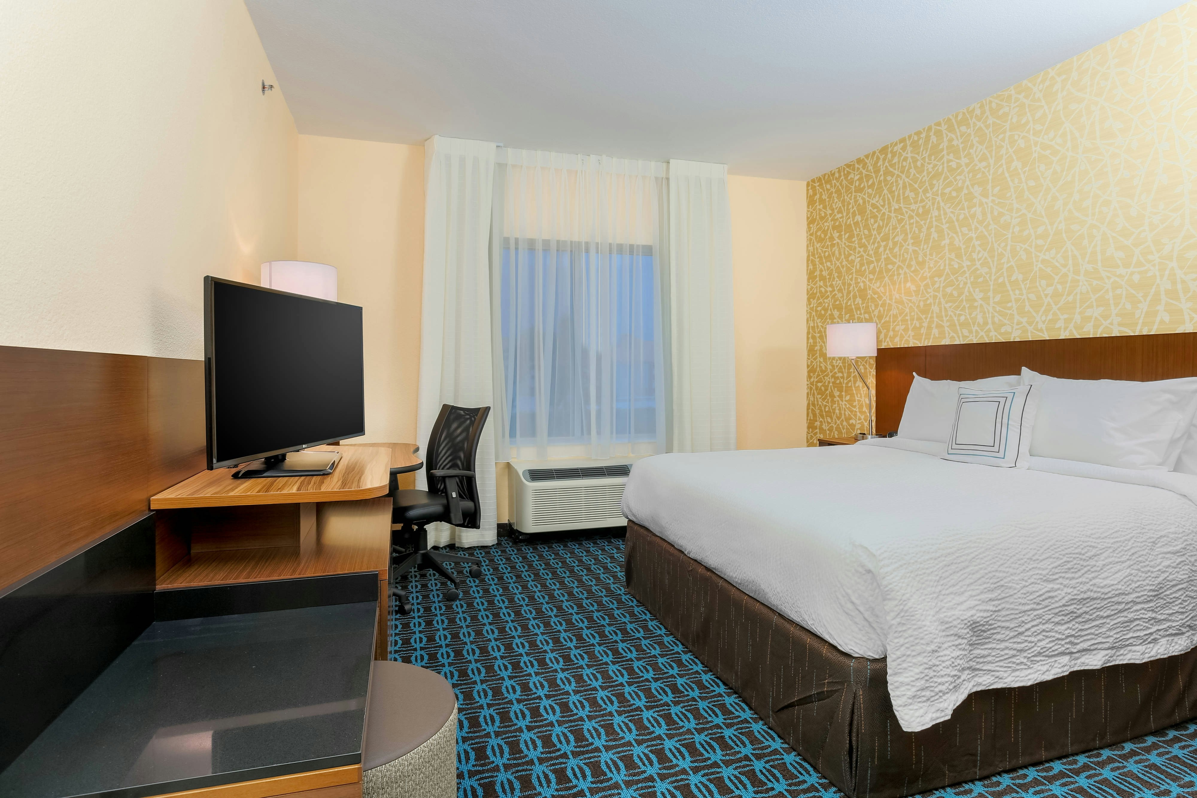 Fairfield Inn Suites Cuero 16/54