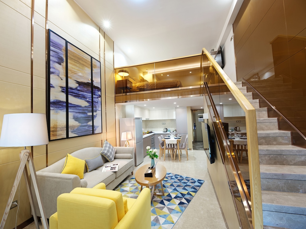 Royal Star Apartment Central City Branch 25/50