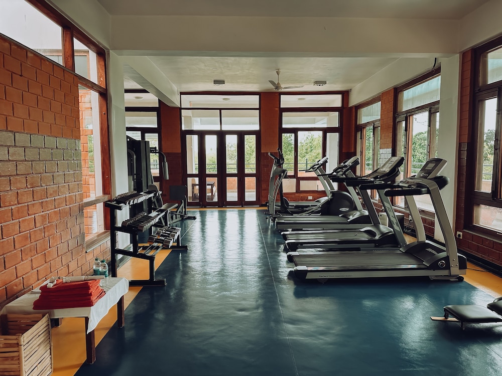 Olde Bangalore Resort and Wellness Center 25/50