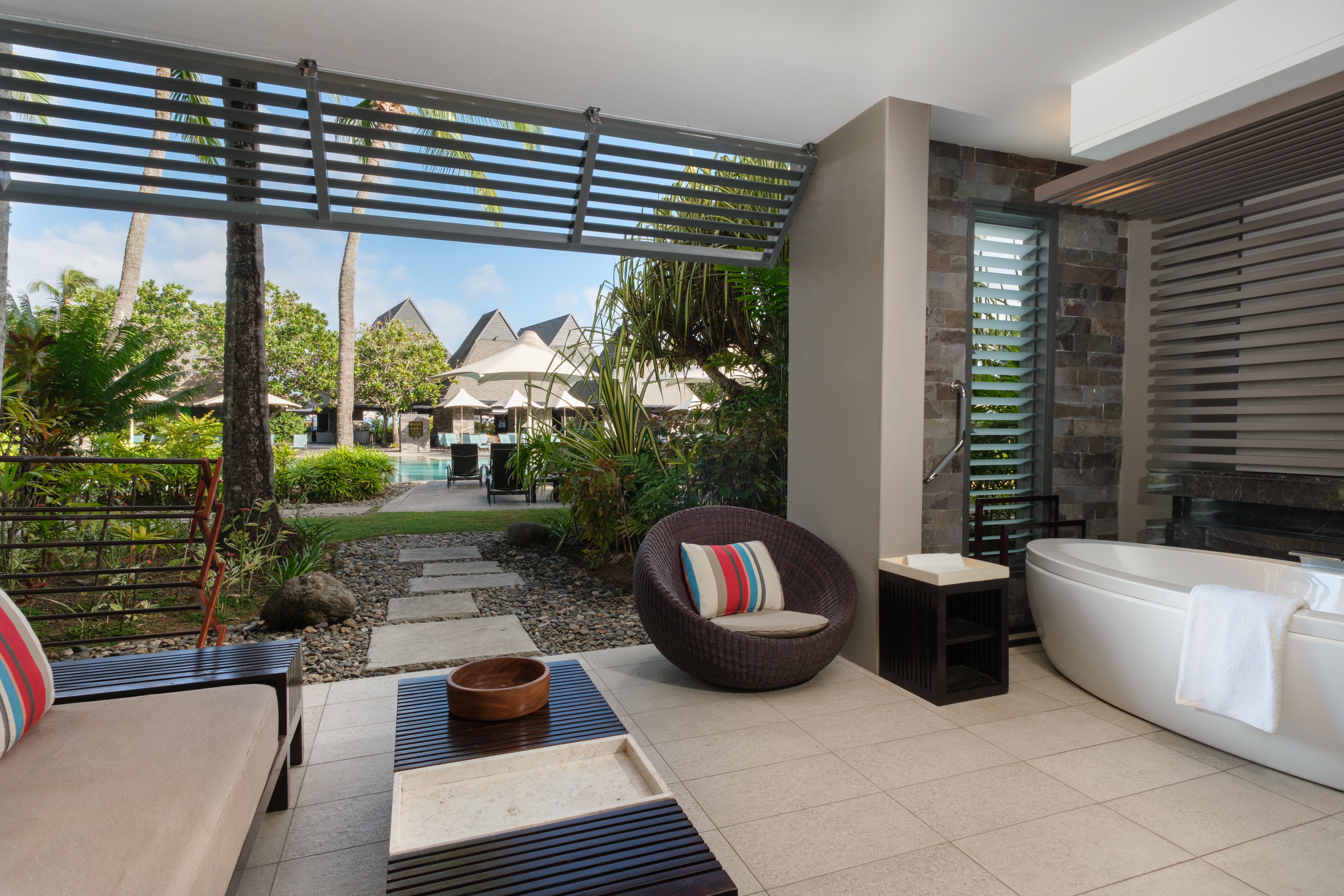 InterContinental Fiji Golf Resort and Spa 69/76
