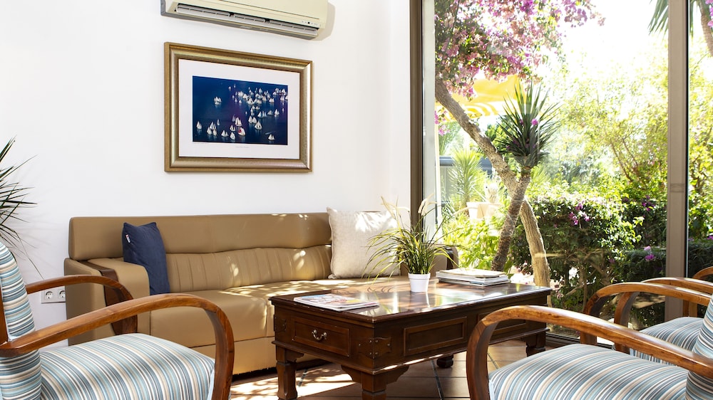 Flora Bodrum Hotel 40/63