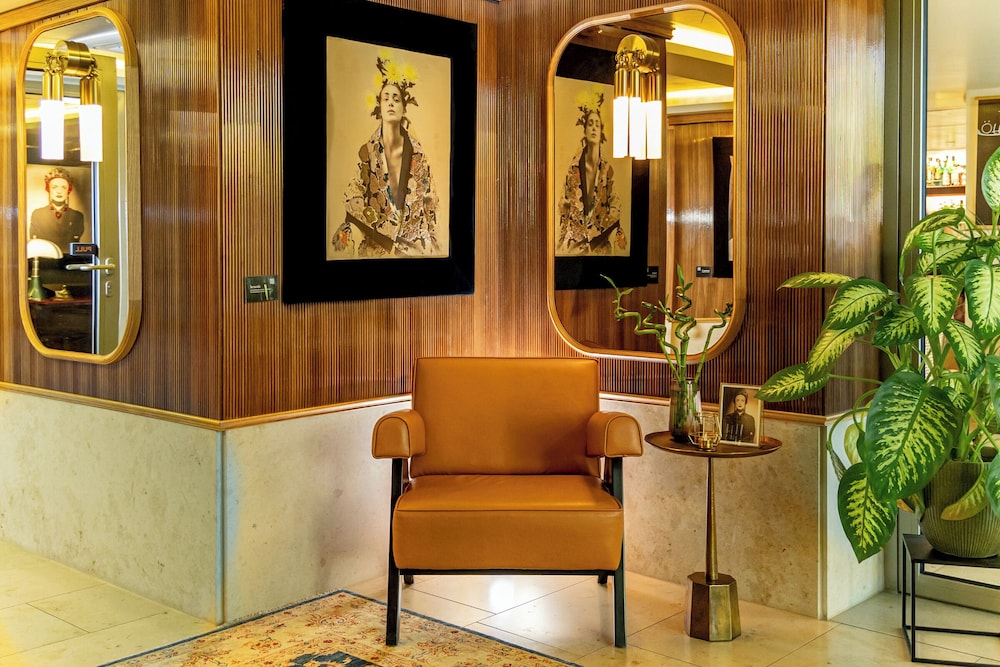 MUZE Hotel Dusseldorf - Handwritten Collection 33/49