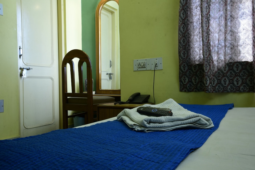 Bani Park Hotel 33/56