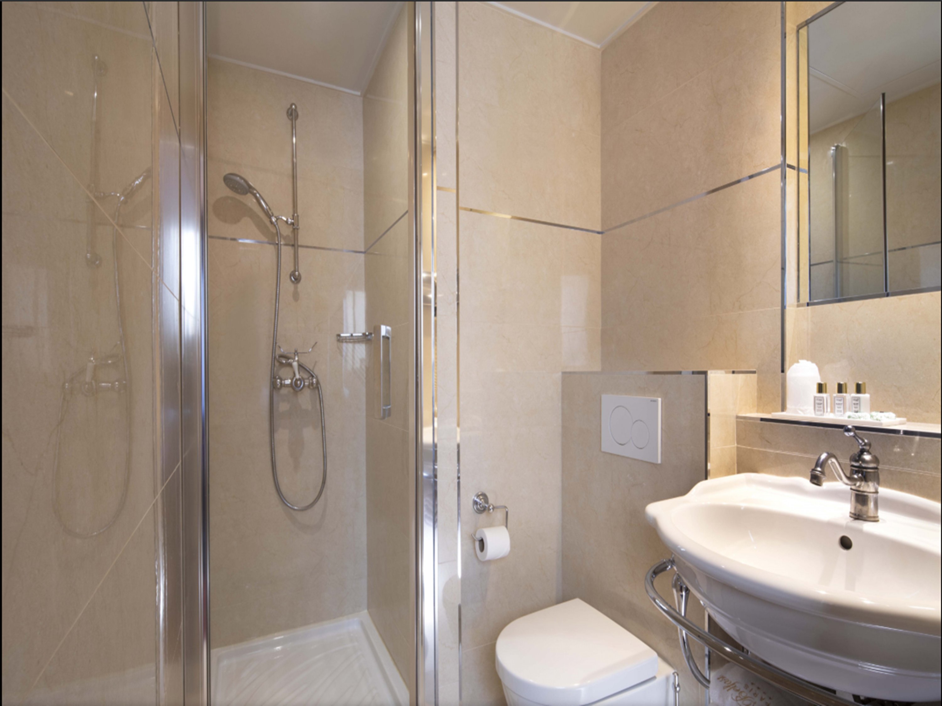 Hotel Belfast 35/37