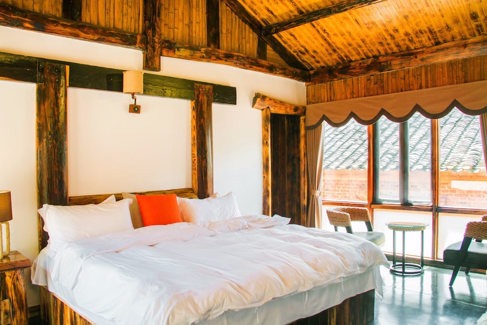 Villa, King Bed, Garden View