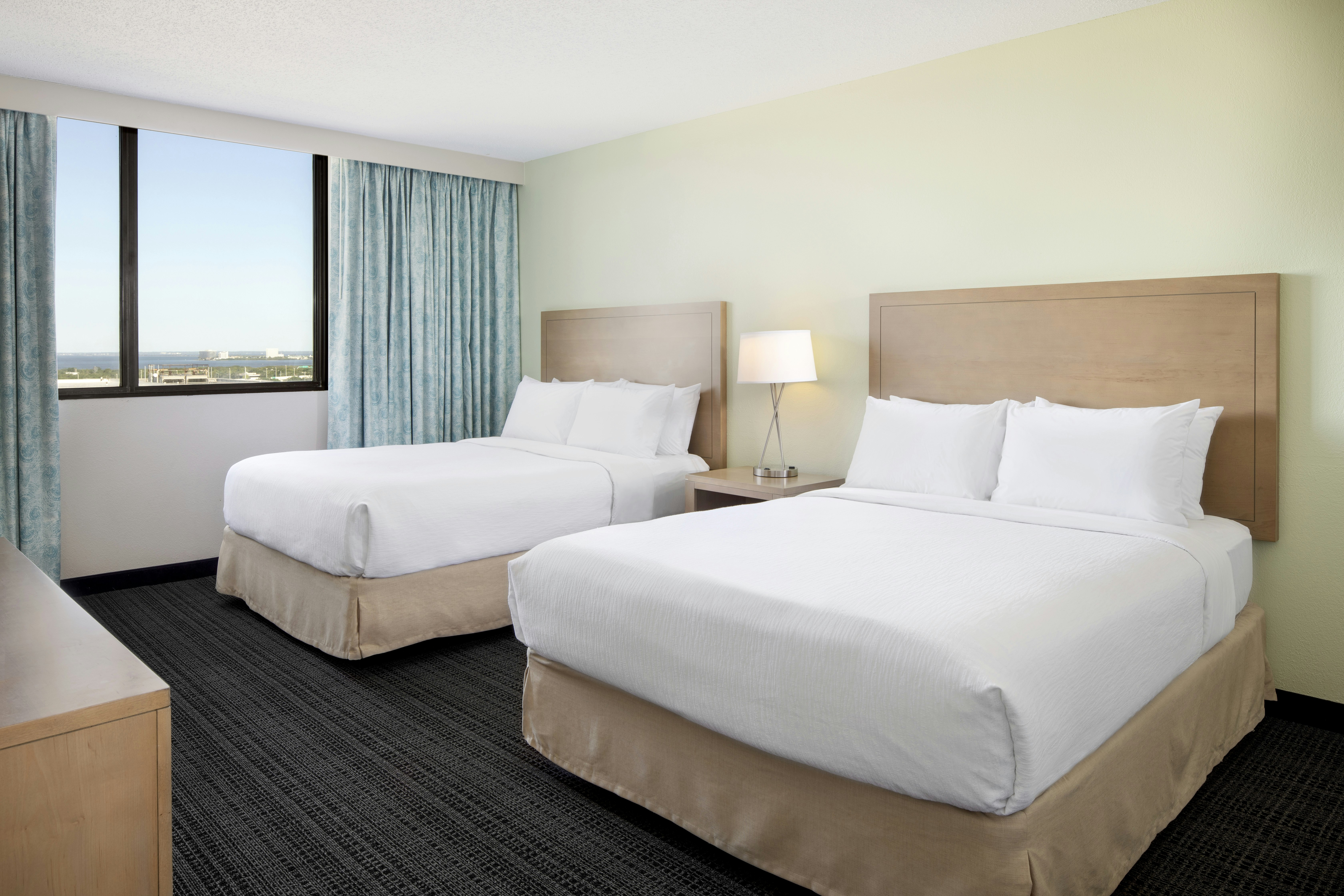 2 Rooms, Suite, 2 Queen Beds, Bay View