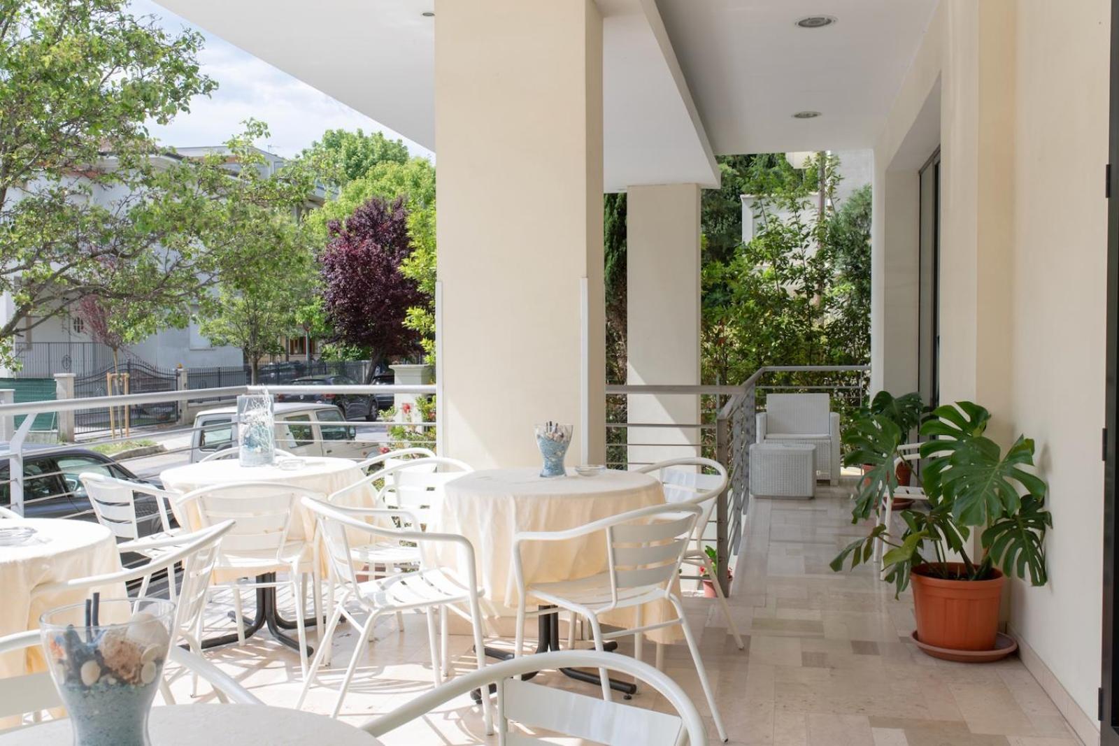 Hotel Mirò Cattolica 37/50