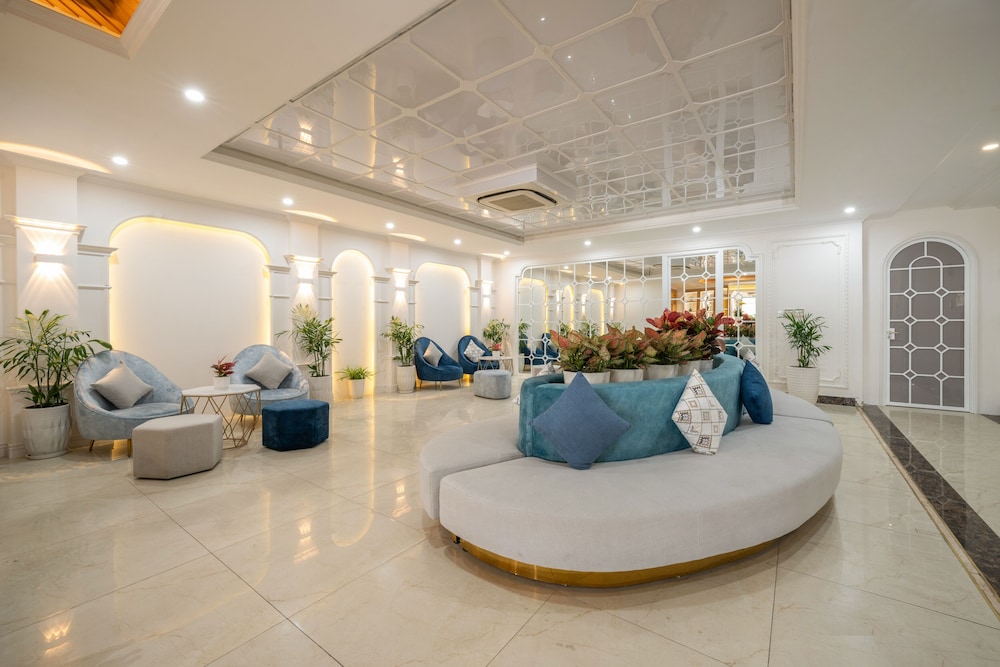 PARACEL DANANG HOTEL 40/50