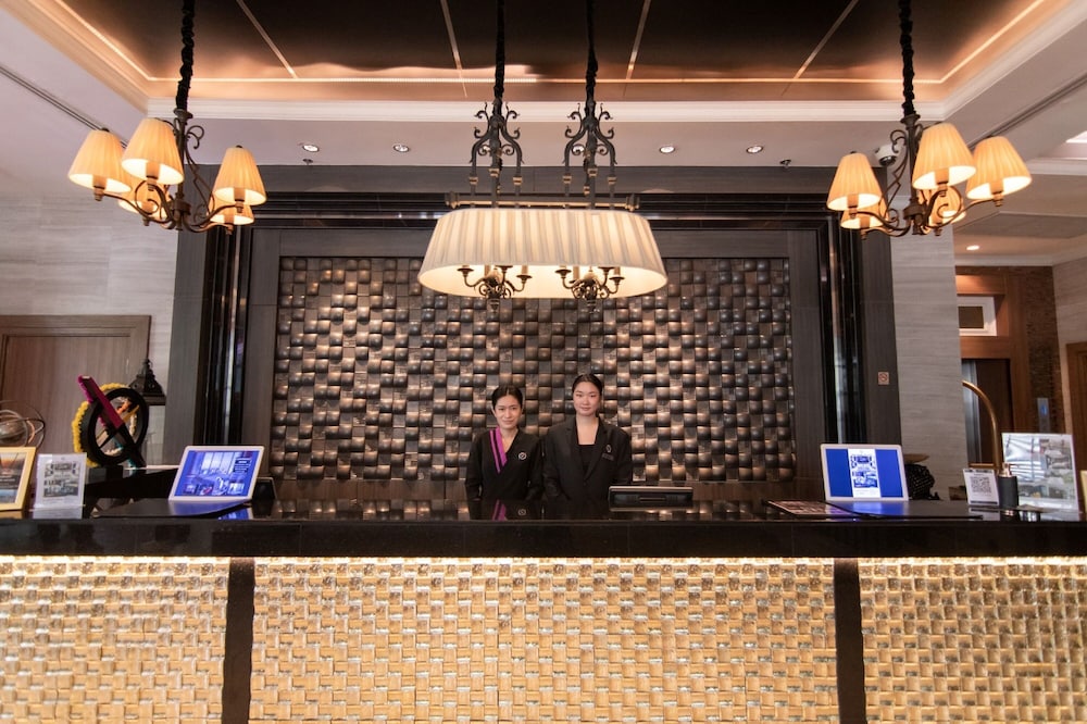 lobby