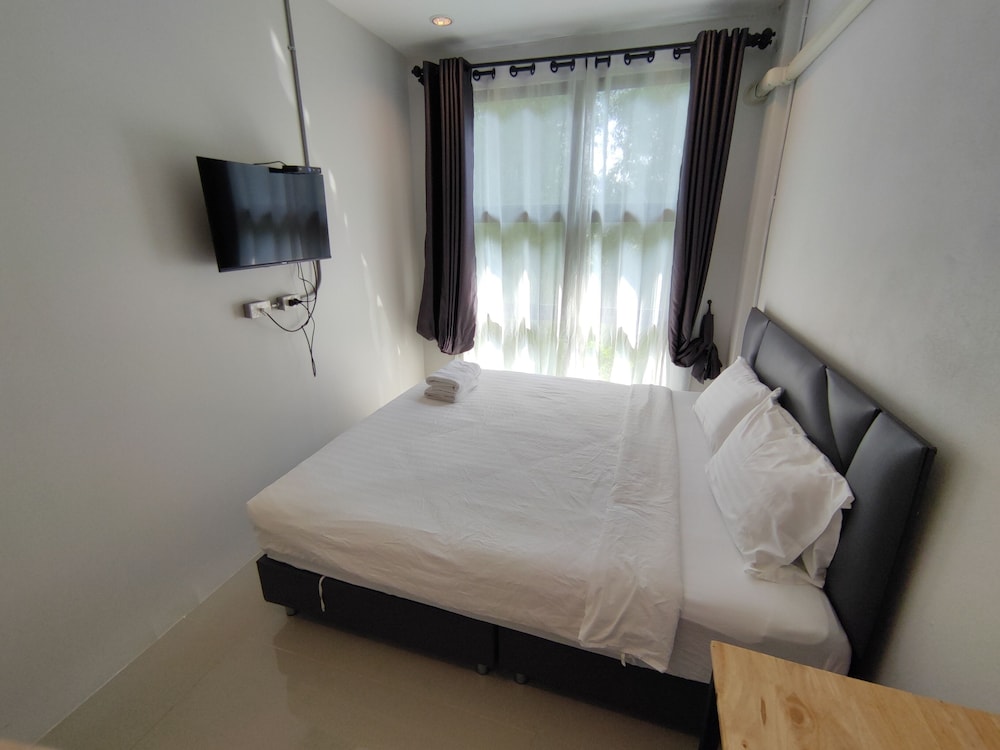 Life Hotel Rong Khun 6/19