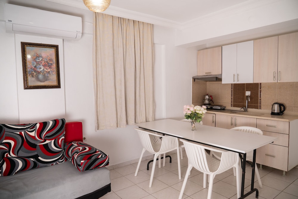 Caglar My House Apart Hotel 18/28