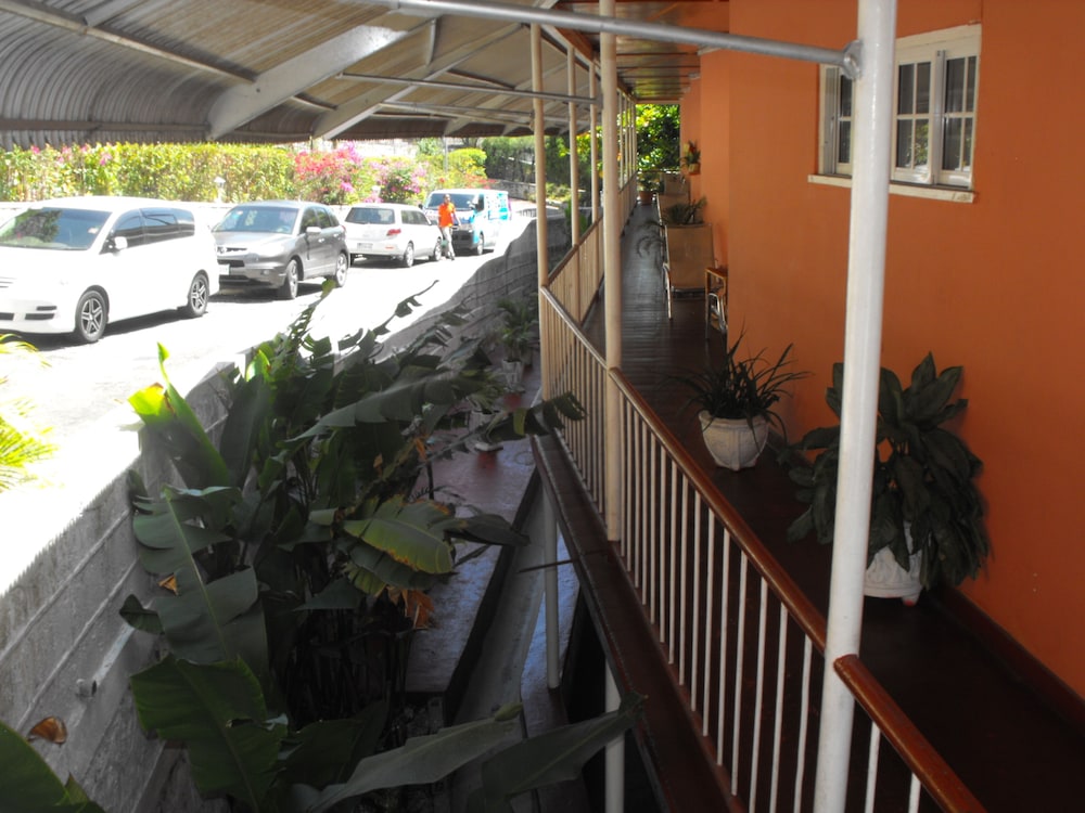 Verney House Resort 5/32