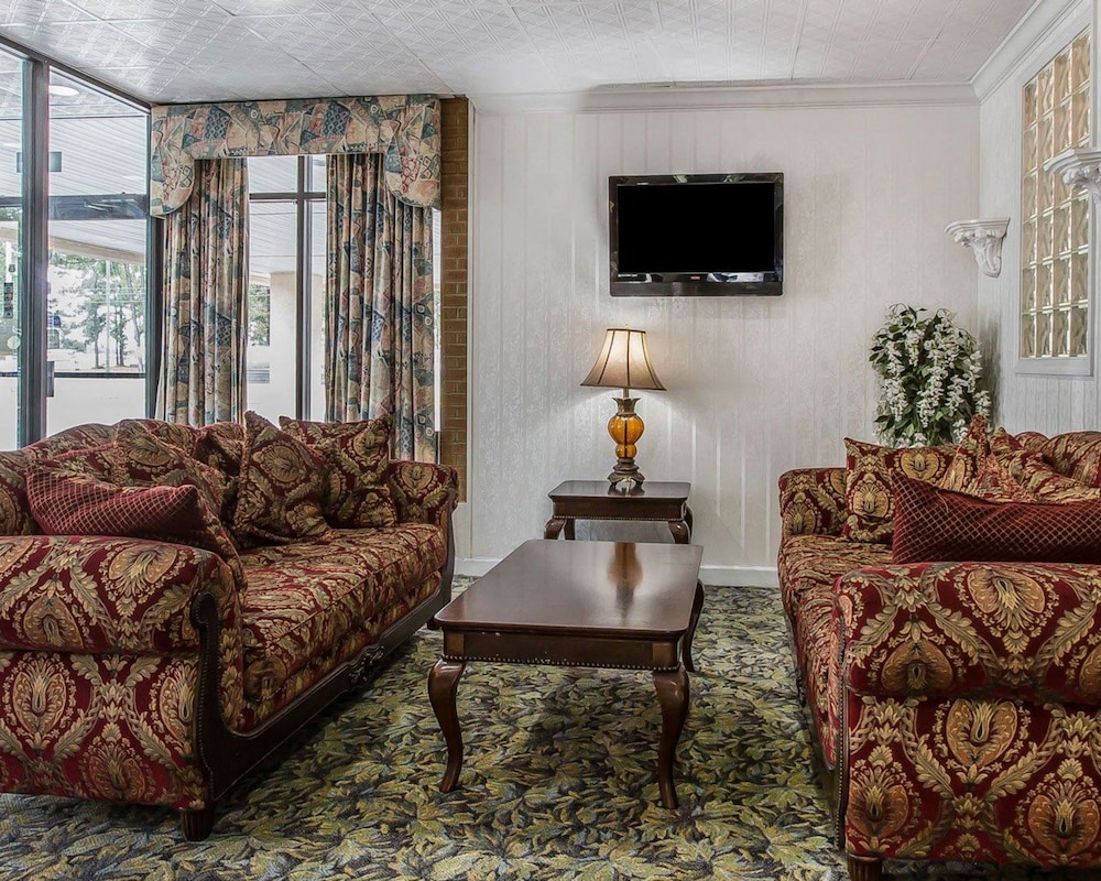 Travelers Inn Douglas By OYO US-441 33/37
