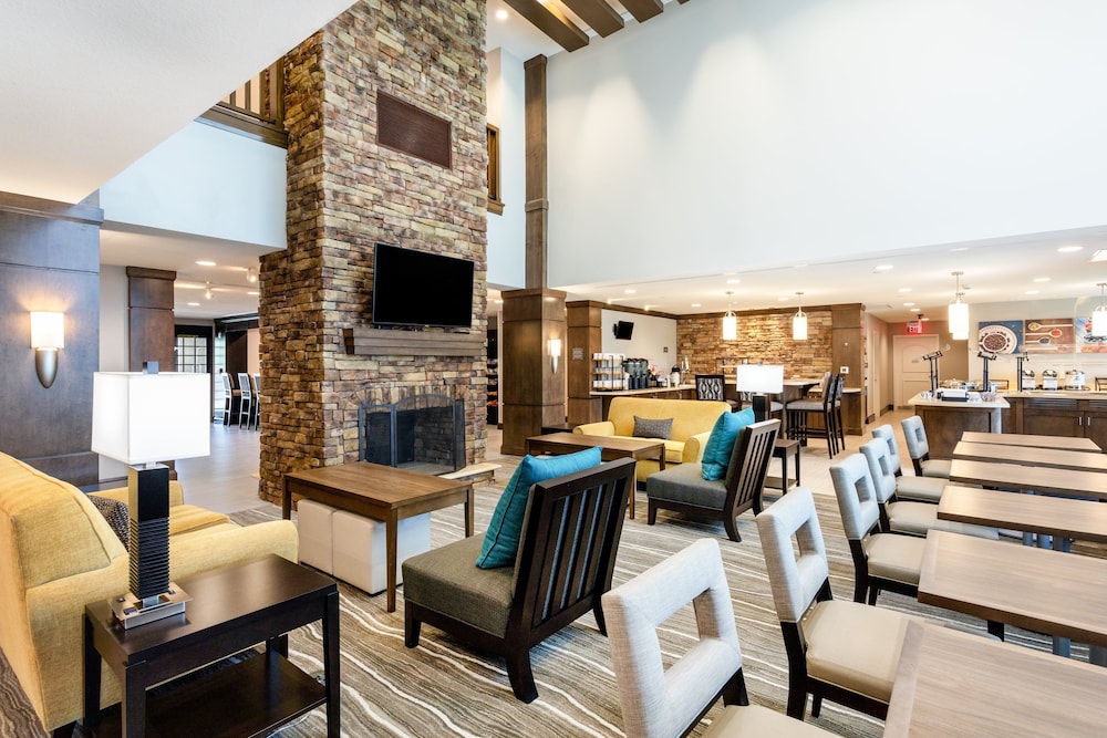 Staybridge Suites Fort Lauderdale Airport - West 43/53