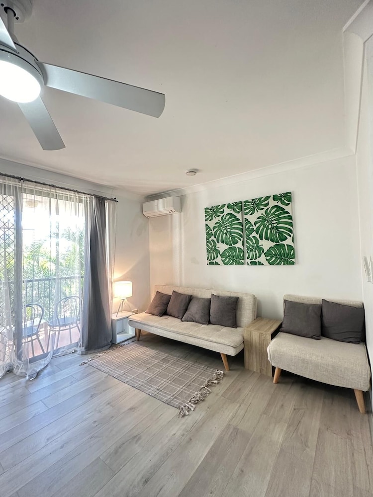 Chevron Palms Holiday Apartments 26/35