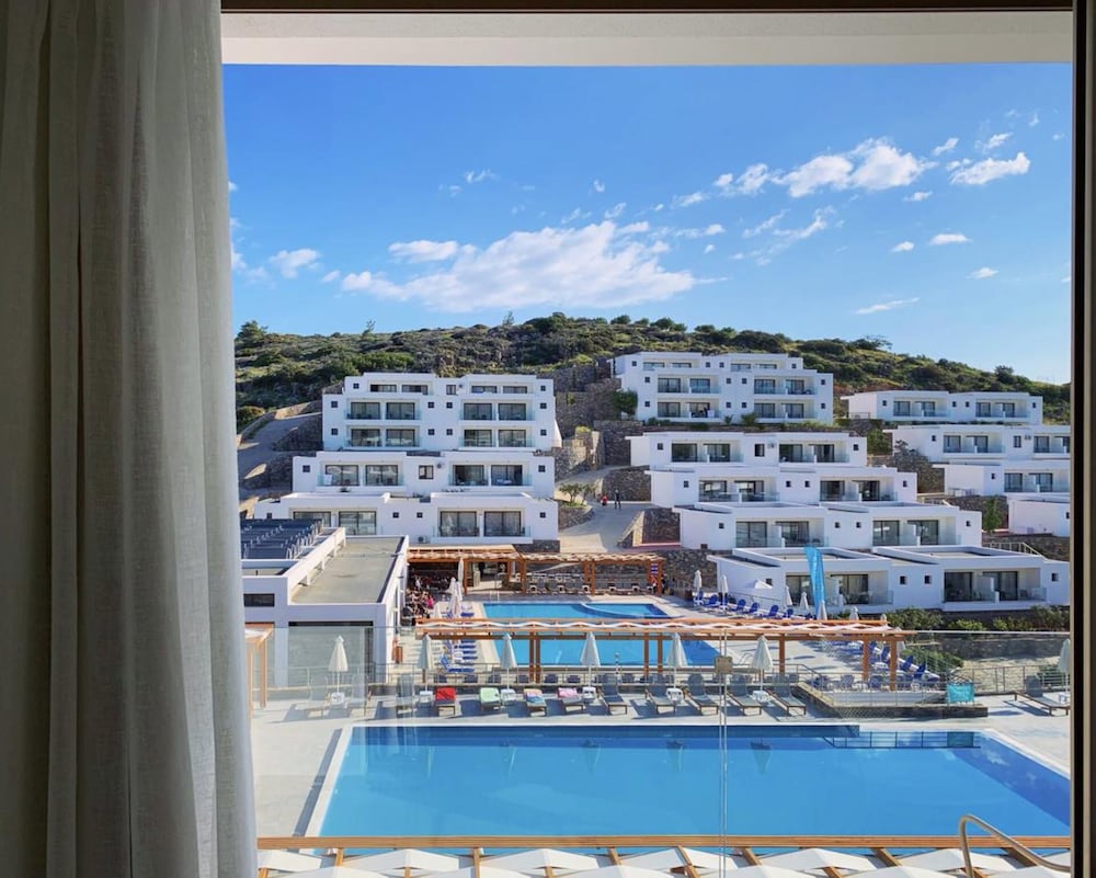 Ariadne Beach - Adults Only 7/62