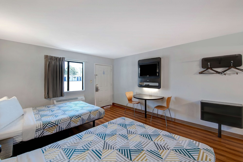 Motel6 Sulphur Springs, TX 25/41
