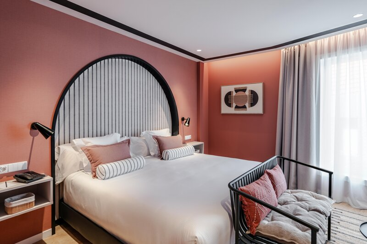 Hotel Vincci Bonjardim 81/131