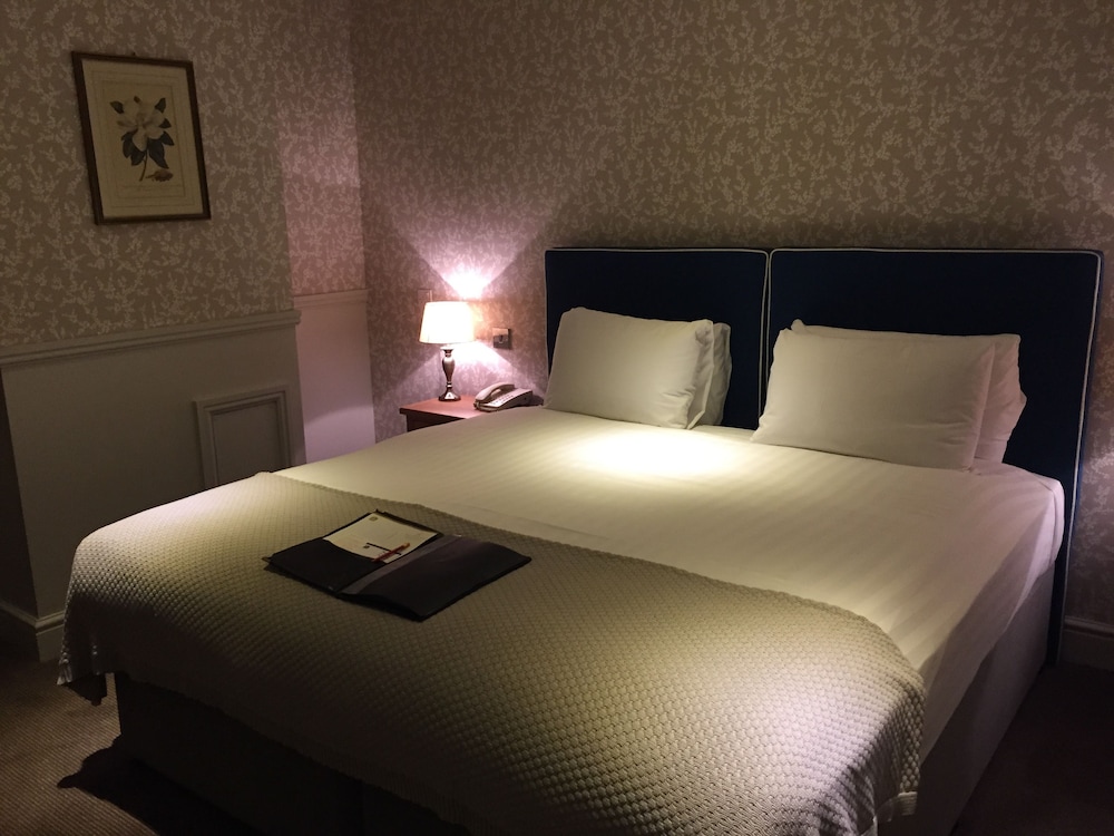 Best Western The Rose And Crown Colchester 33/47