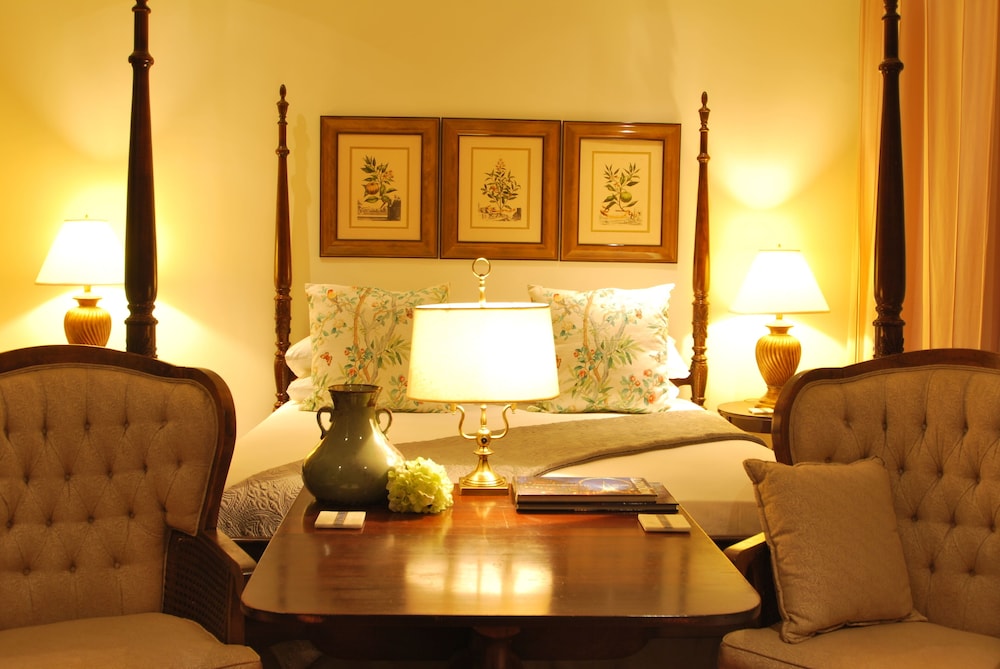 Grand Center Inn 19/37