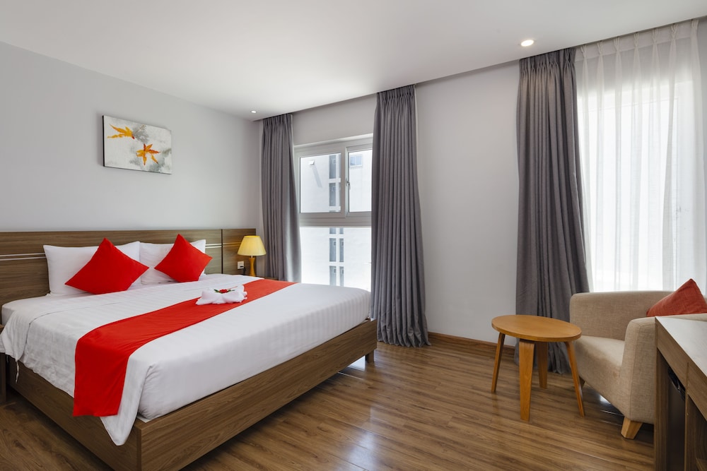 Maple Leaf Hotel & Apartment 26/75