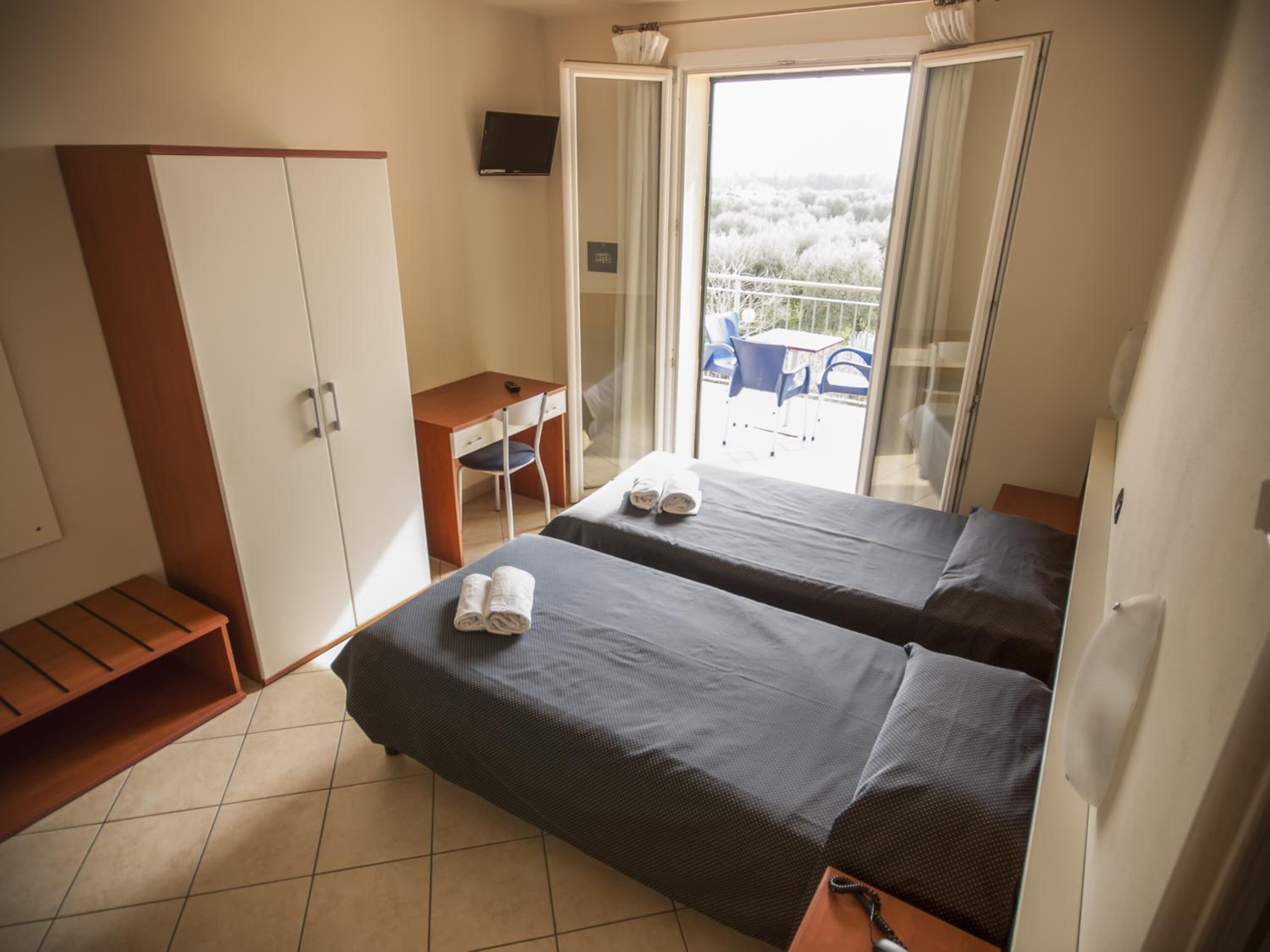 1 Bedroom, Apartment