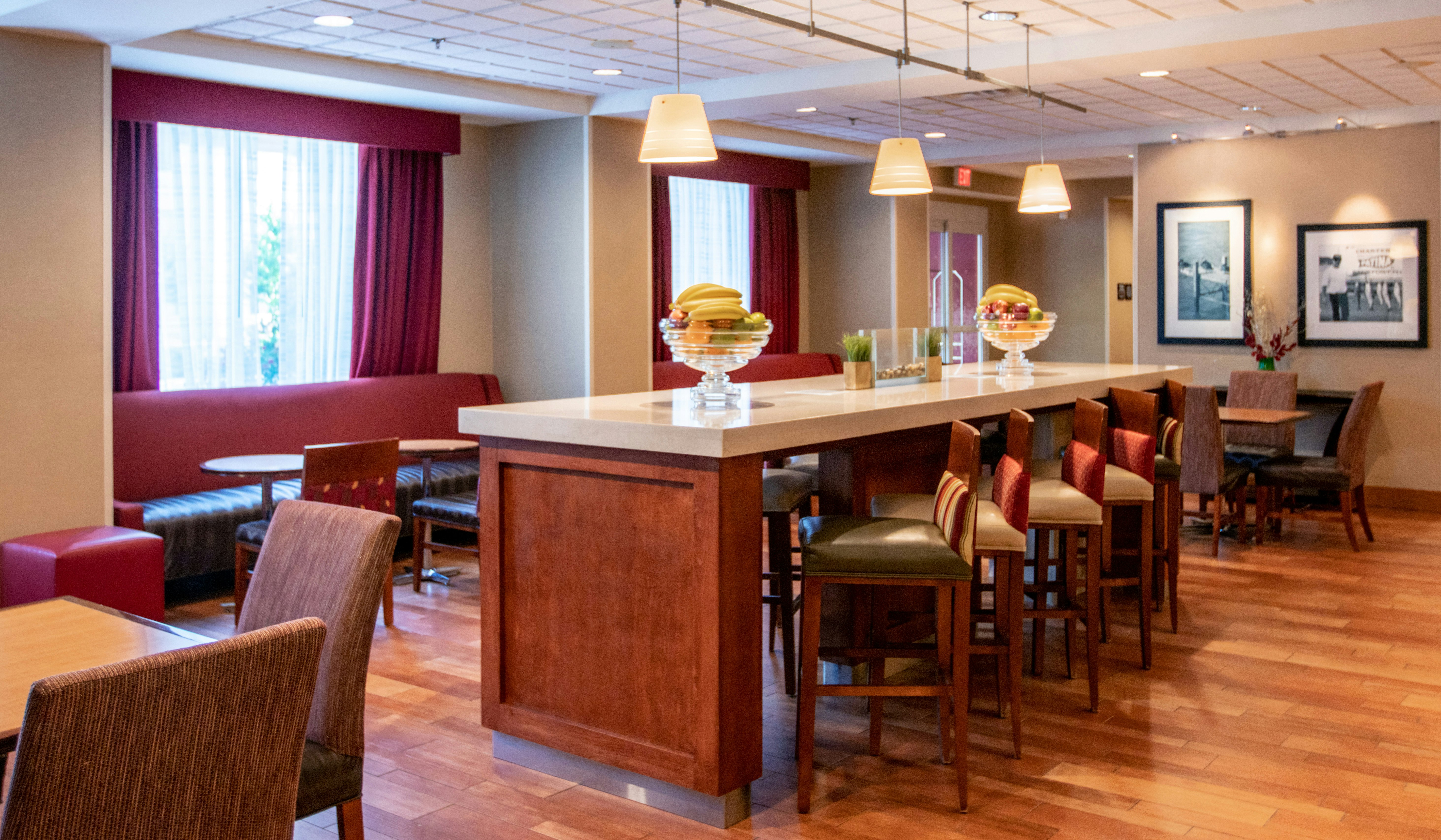 Hampton Inn Gloucester 45/61