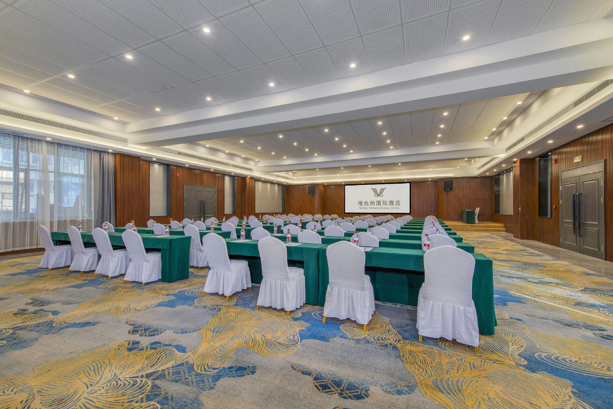 Vienna Hotel (Changsha Furong Middle Road) 43/48