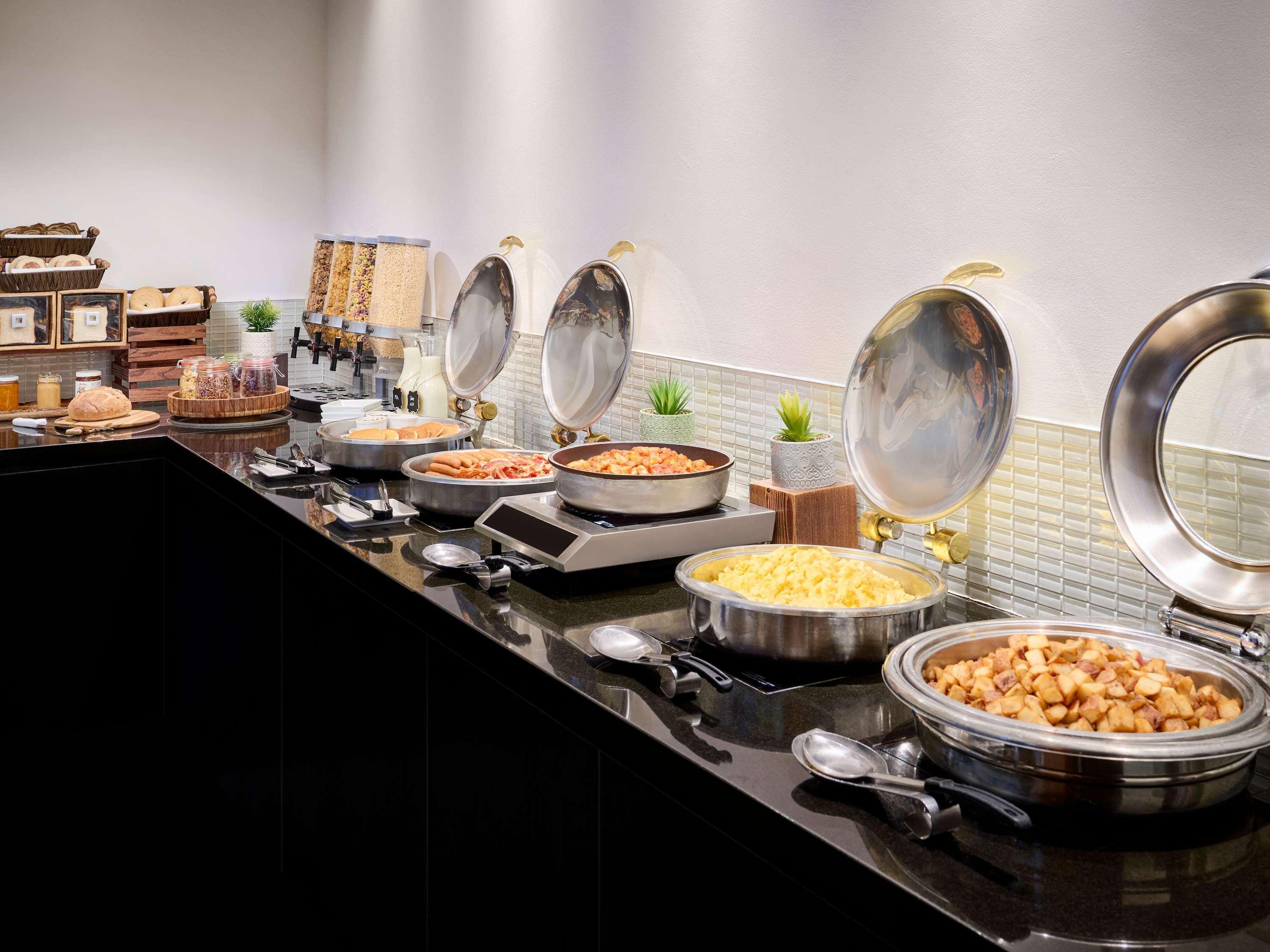 Restaurant-cafeteria