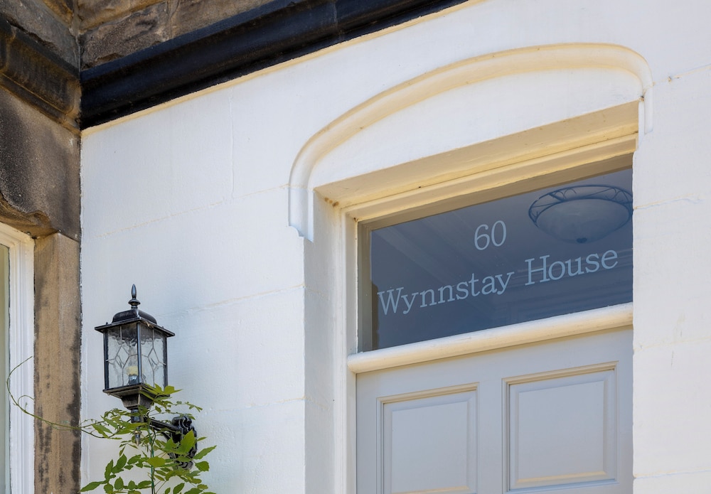 Wynnstay House 24/33