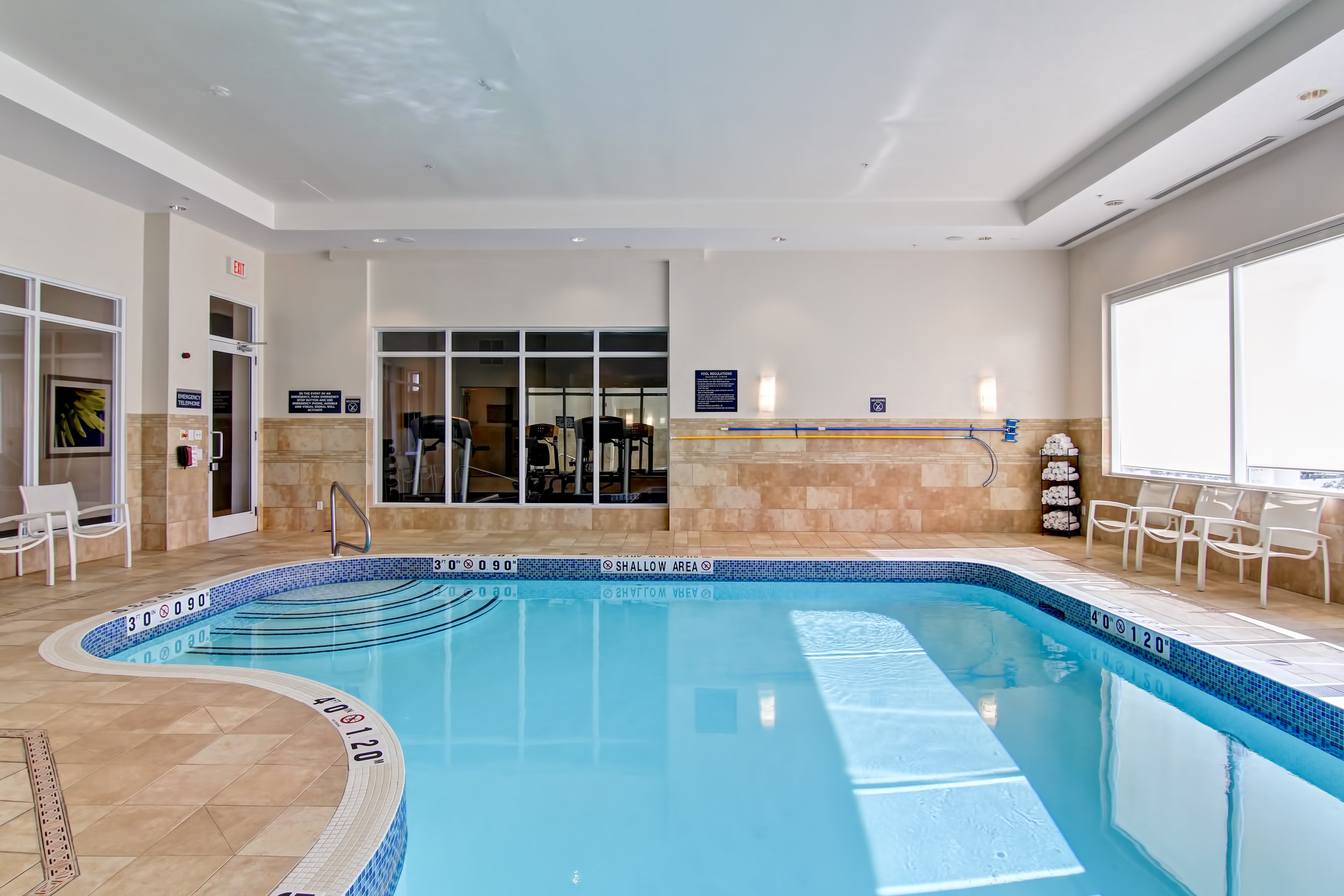 Holiday Inn Express Hotel & Suites Toronto Markham 24/50