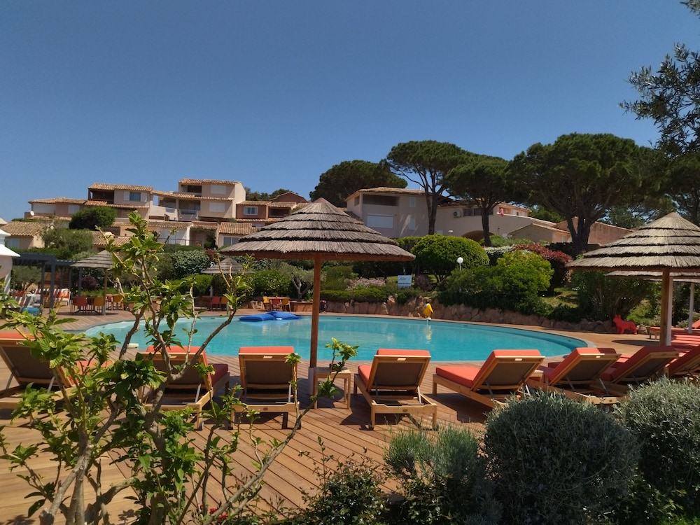 Alivi Di Santa Giulia Hotel 45/50