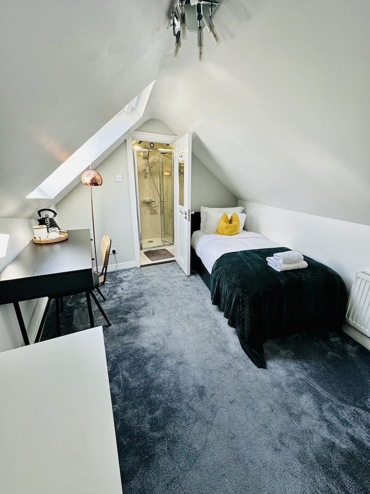 Avoca House 37/56