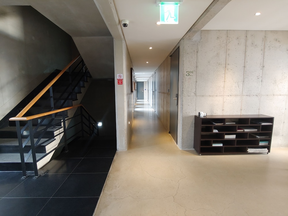 Hotel Stay Interview Jeju 26/50