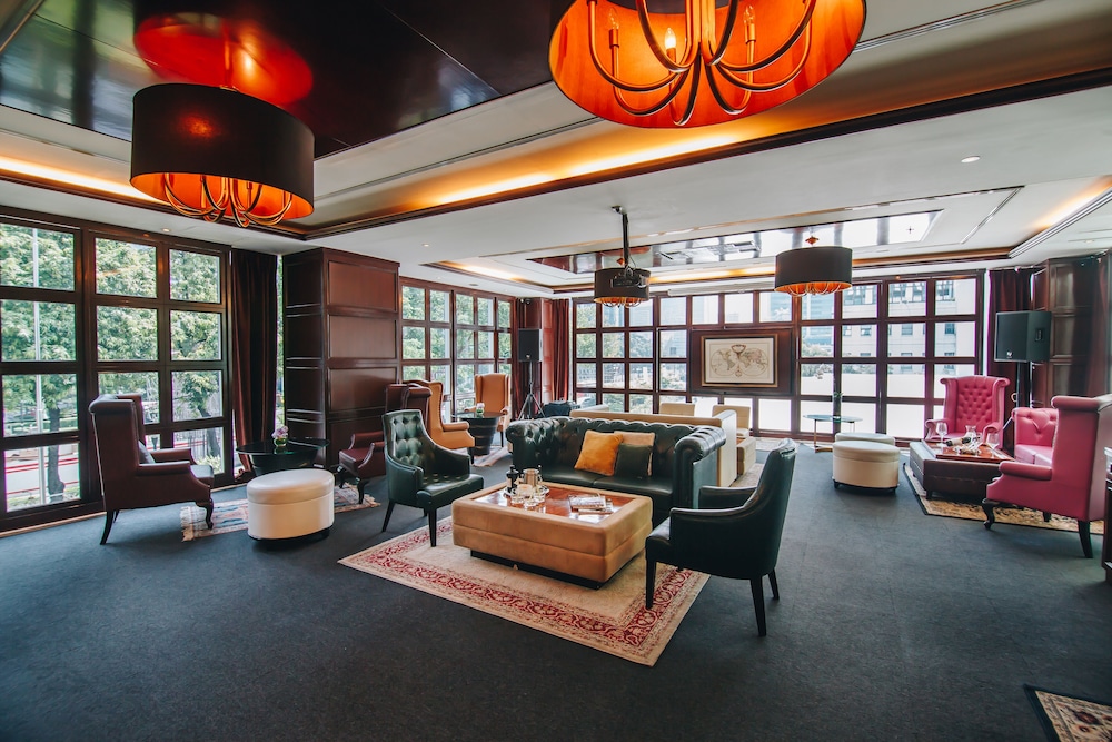 Js Luwansa Hotel And Convention Center 56/65