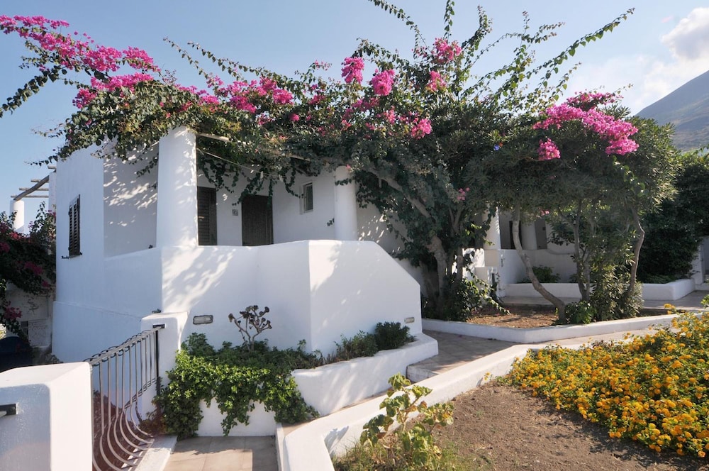 Villaggio Stromboli 48/50