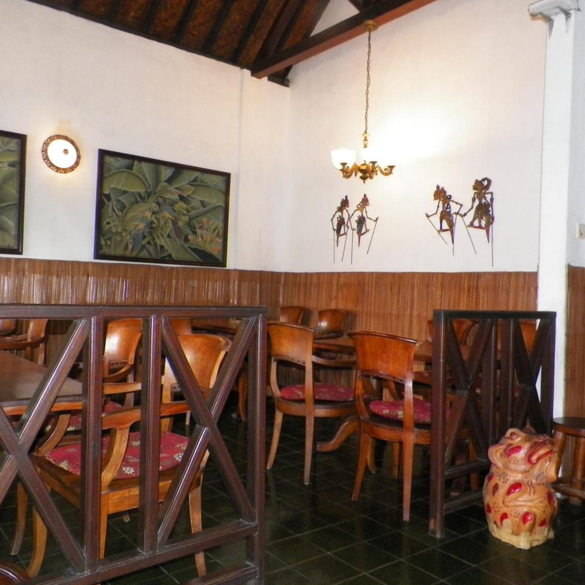 Bladok Hotel & Restaurant 38/49