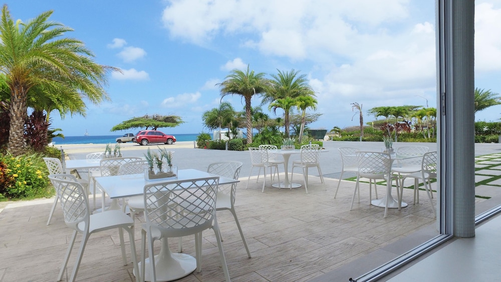 Ocean Z Boutique Hotel 37/50