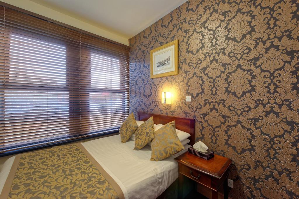 Hotel Grainger 6/16