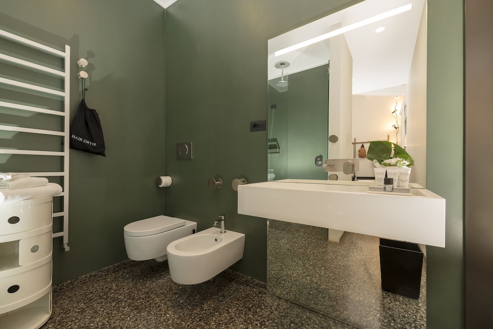 Hotel Royal Bissolati 13/47