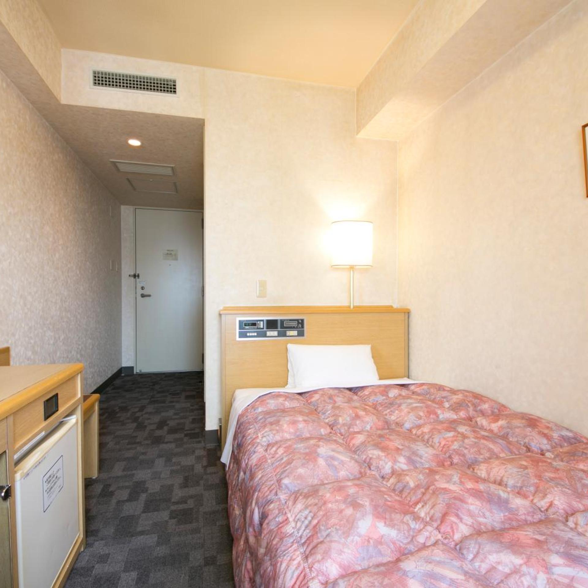 Kuwana Green Hotel 12/42