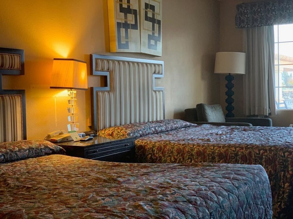 Calipatria Inn and Suites 7/22