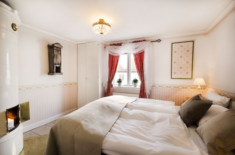 Hotel Amalias Hus 6/30