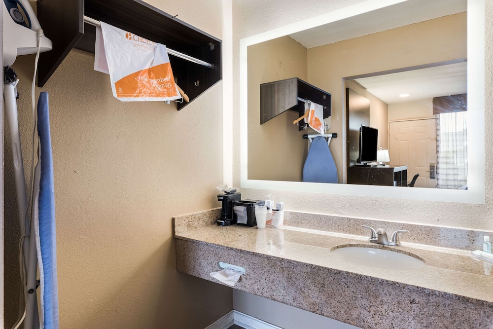 Quality Inn Gastonia East 6/32
