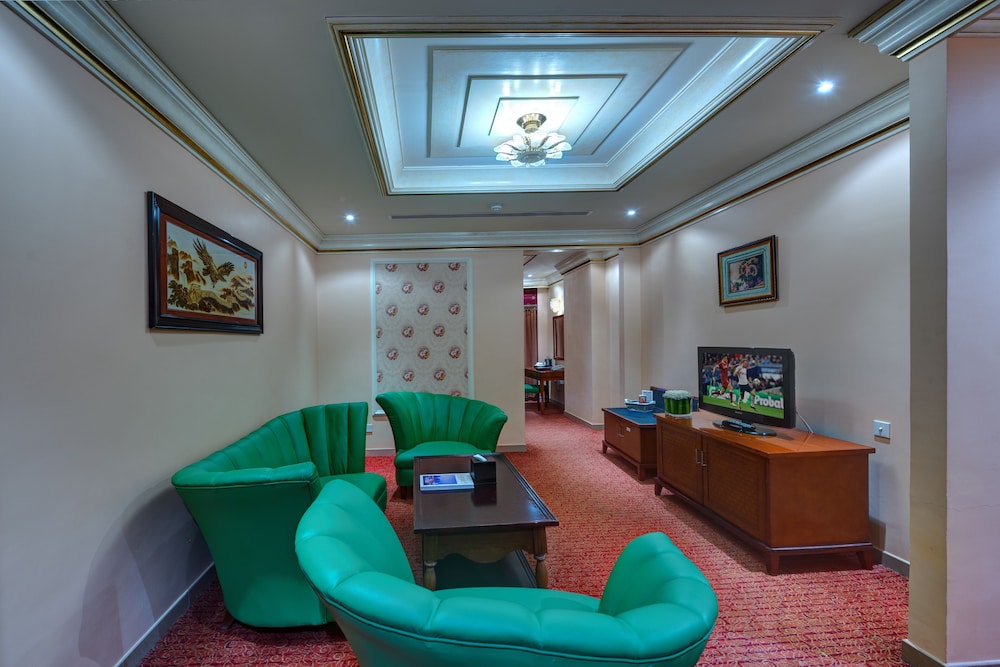 lounge