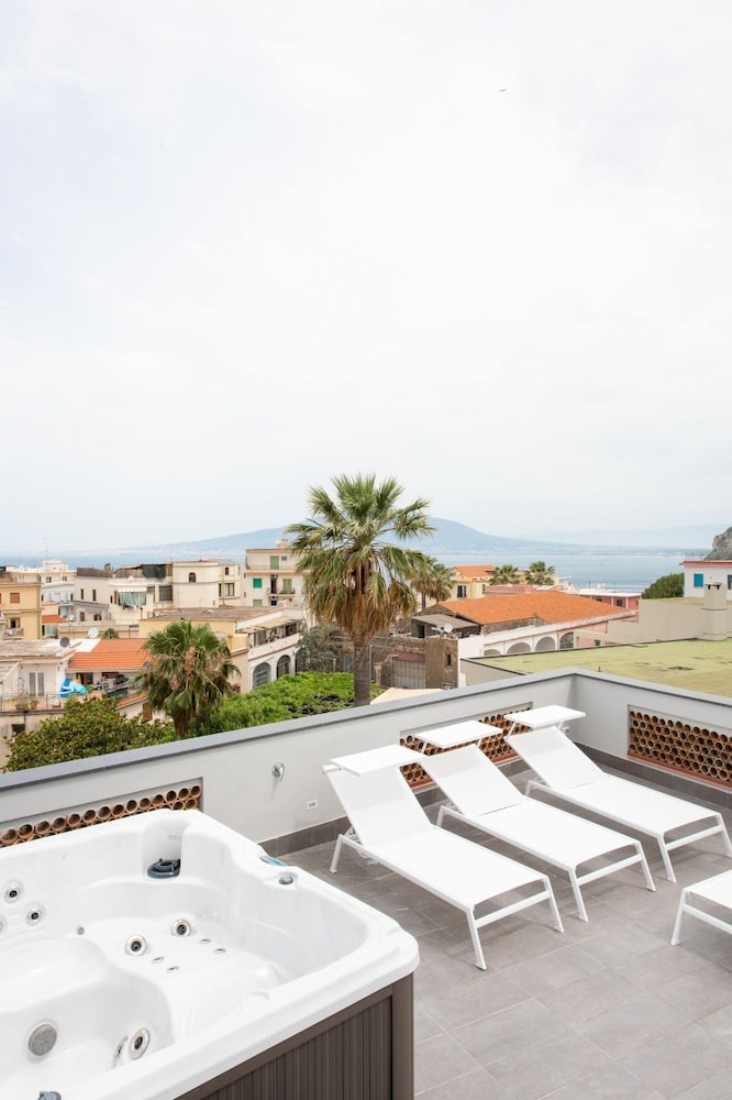 Don Giulio Luxury Rooms 41/48